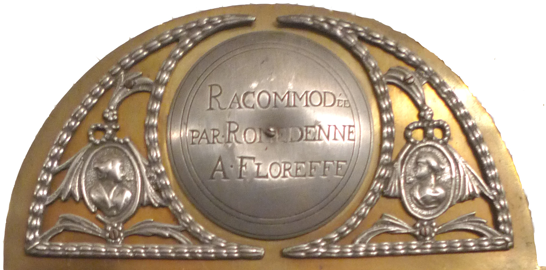 Horloge Romedenne raccommod�e 1